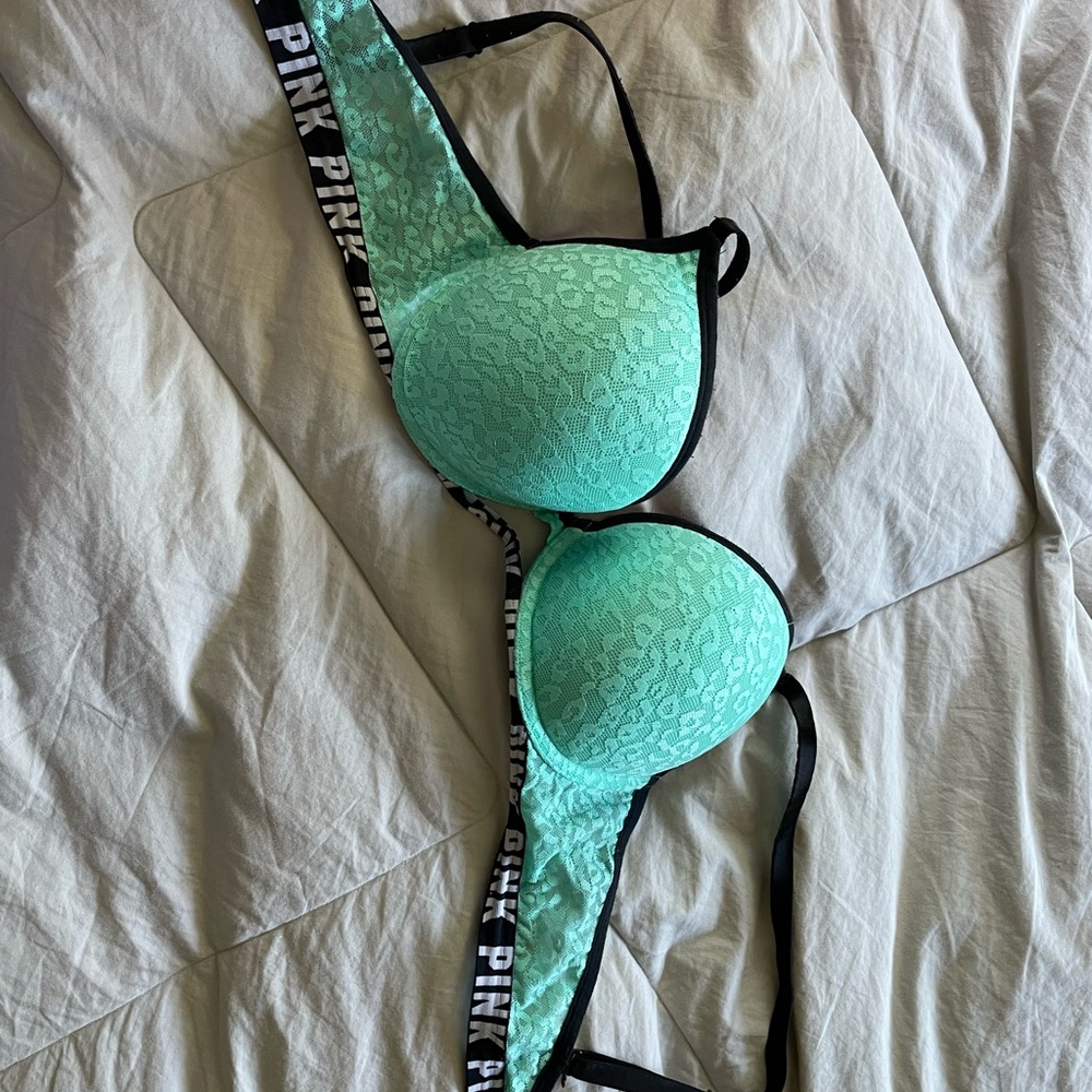 PINK 36C bra